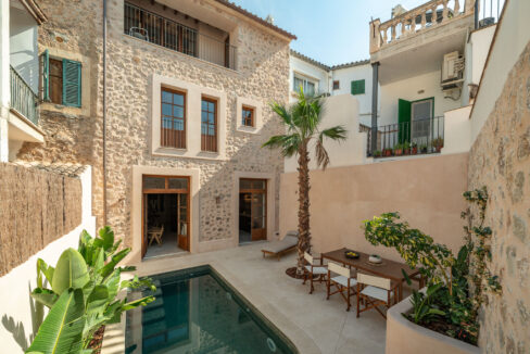 Charming townhouse for sale in Bunyola, Mallorca